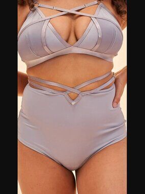 NWT Lunalae Willow Cross Over High Waist Bottom Shorts Grey US2 AU6 $48.00